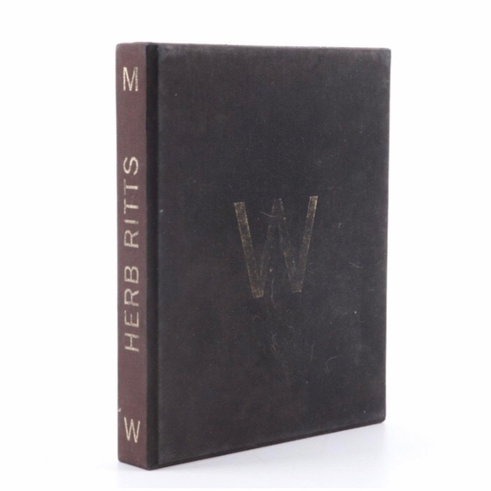 ✧ Herb Ritts signed photography book